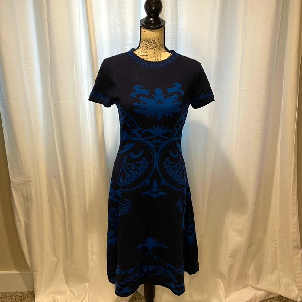 Gorgeous knit Hobbs London sweater dress